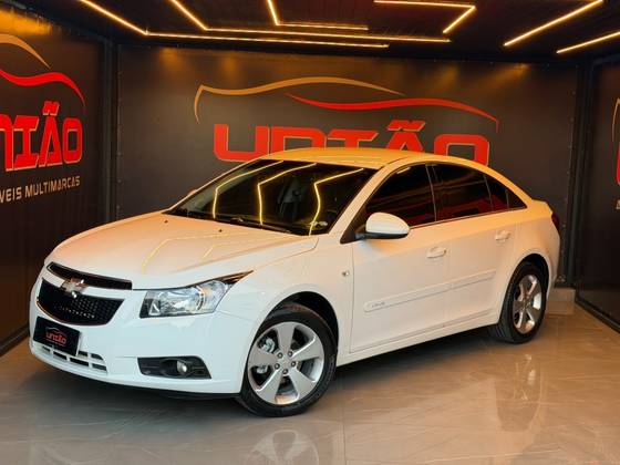 CHEVROLET CRUZE 1.8 LT 16V FLEX 4P AUTOMÁTICO CHEVROLET CRUZE 1.8 LT 16V FLEX 4P AUTOMÁTICO
